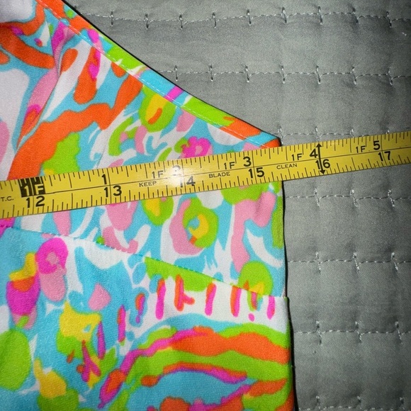 Lilly Pulitzer Fanning Romper Jam Out Print (No Belt) size Small - Picture 4 of 13